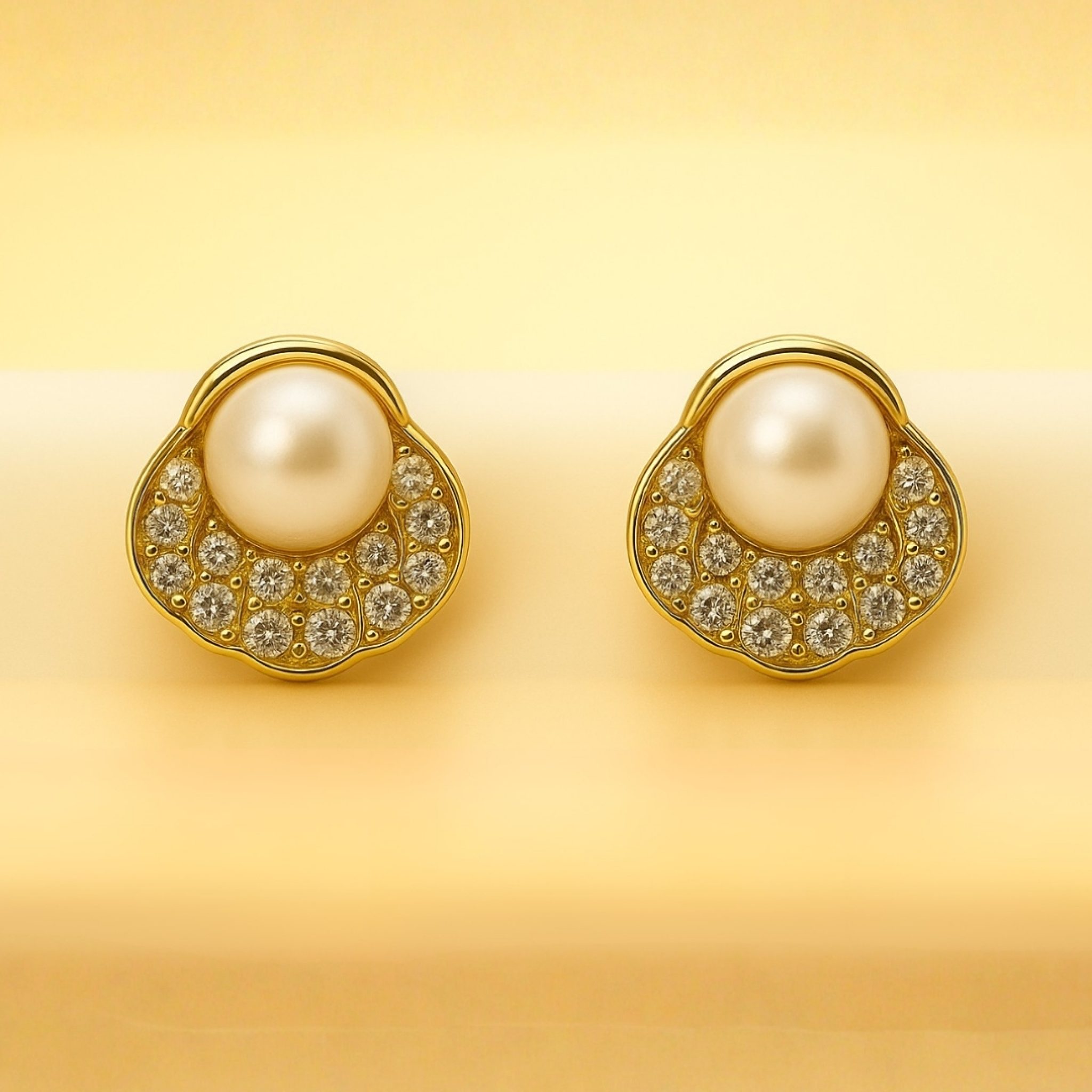Pearl Cluster Stud Earrings